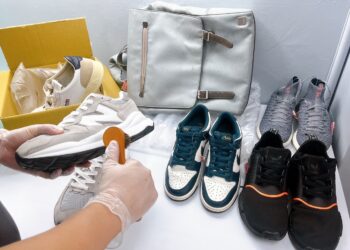 「快客洗鞋洗包」首創生活洗護數位新平台，讓公益從一雙鞋開始