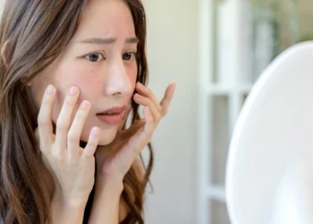 掌握女性荷爾蒙週期：中醫師教你養出好膚質的內在調理法