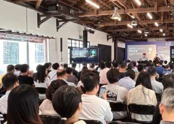 AI郵報啟動《Star with AI》公益行動 打造全民數位素養新起點