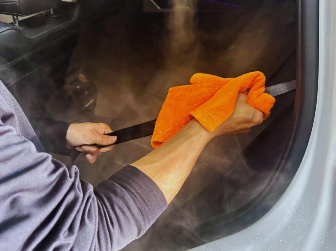 台南汽車除菌推薦 一站式鍍膜與清潔服務 打造無毒安心車內空間