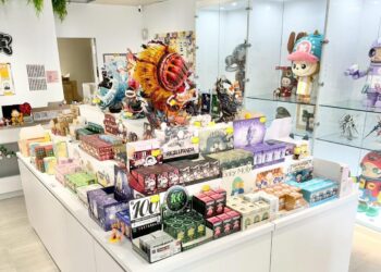 高雄盲盒店推薦 百款盒玩、GK模型、線上一番賞任你開抽
