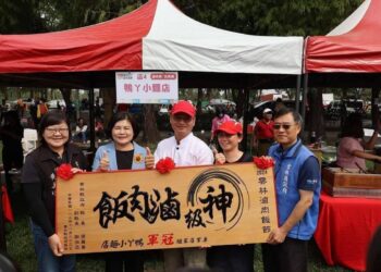 北港朝天宮必吃美食 隱藏版法式鴨肉 銅板價品嚐鮮嫩口感