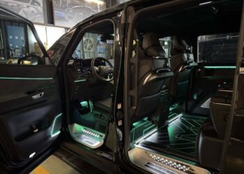 桃園商務車改裝推薦 航空座椅、隔音與電子升級一次到位