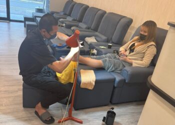 屏東按摩推薦 一次體驗足浴到油壓全方位療癒空間