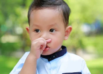 因孫子一句「阿公抽菸好臭」陷憂鬱 戒菸門診陪個案成功重拾擁抱