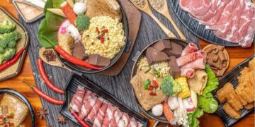 台中北區宵夜必吃 永興街麻辣鴨血臭豆腐藥膳風味香辣湯頭