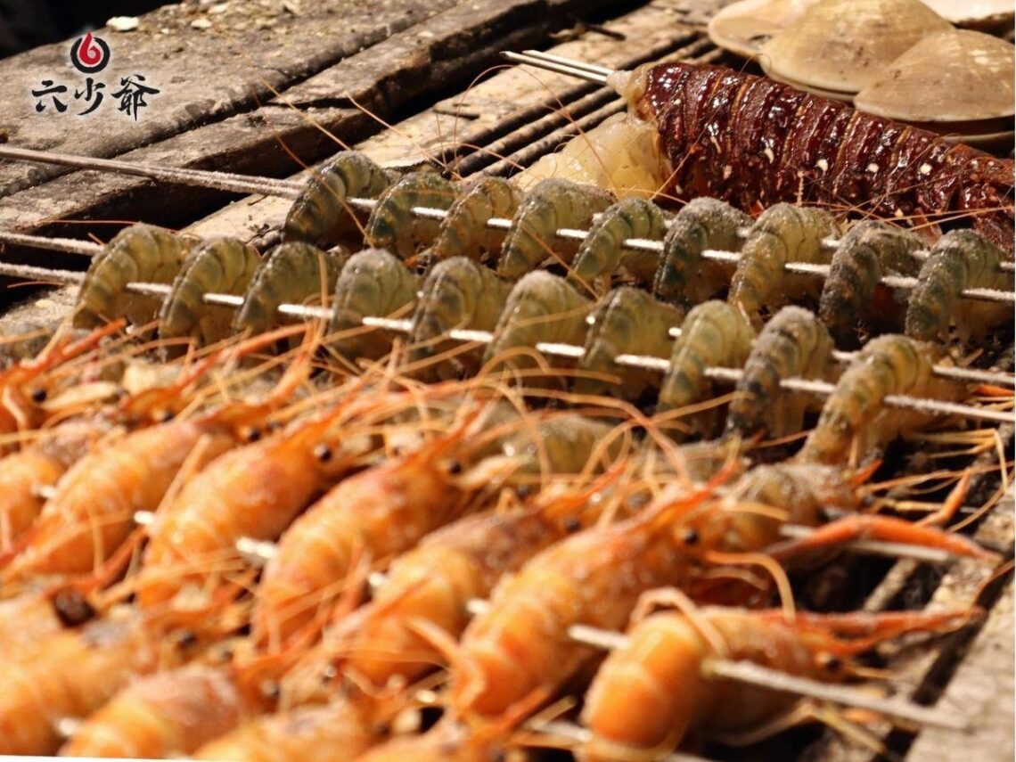 超熱門墾丁大街海鮮燒烤餐廳 現撈活蝦鮮味引爆饕客味蕾