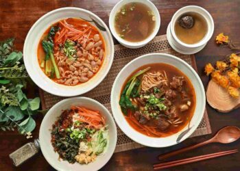 台中西屯區中式麵館 用紅燒湯熬6小時 只為煮出家鄉味