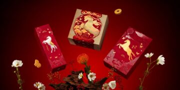 花藝語彙重構年節美感 城市好酒匯聚台灣藝術力量 共創「孚金春宴」馬年禮盒