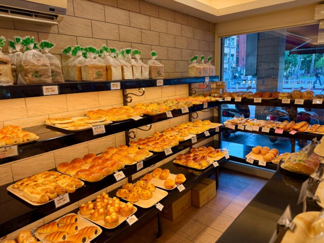 深耕30年的老字號烘焙坊這 間新店人氣麵包店處處藏驚喜