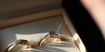 台灣光影化作指間日常 珠寶品牌 CONVERGE HALATION 「尋光」 以 GIA 工藝演繹靜奢美學