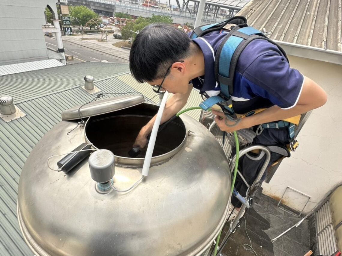 高屏水塔清洗怎麼選 專業淨水團隊從源頭到管線全都包 一條龍居家用水安全把關