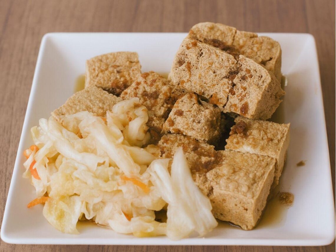 旅遊必吃花蓮臭豆腐！現炸現切、外酥內軟 經典風味不容錯過