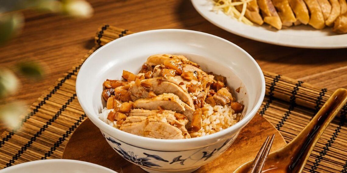 駁二老字號鴨肉飯名店 由第三代接續高雄人氣小吃傳統手藝