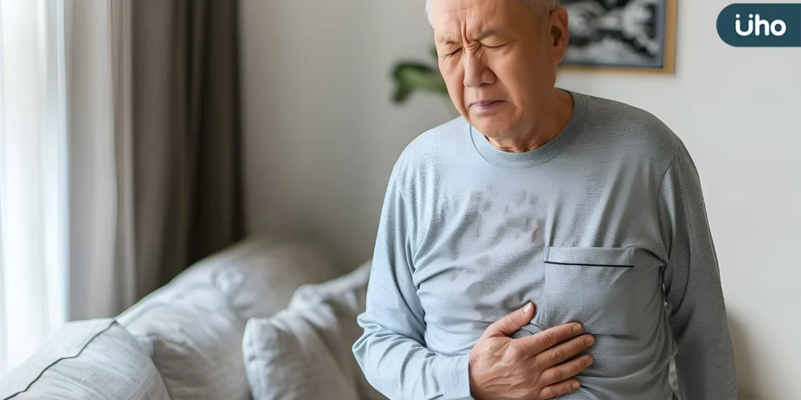 80歲翁肝癌合併腹水 雙免疫治療助穩肝功能