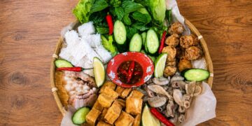 雲林斗六越南美食 清爽河粉、米粉拼盤與月亮蝦餅一次滿足